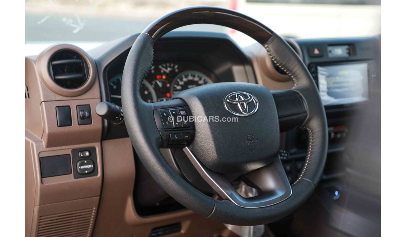 Toyota Land Cruiser Pick Up 2024 Toyota LC79 Single Cab 4.0 - GREY inside BEIGE | Export Only