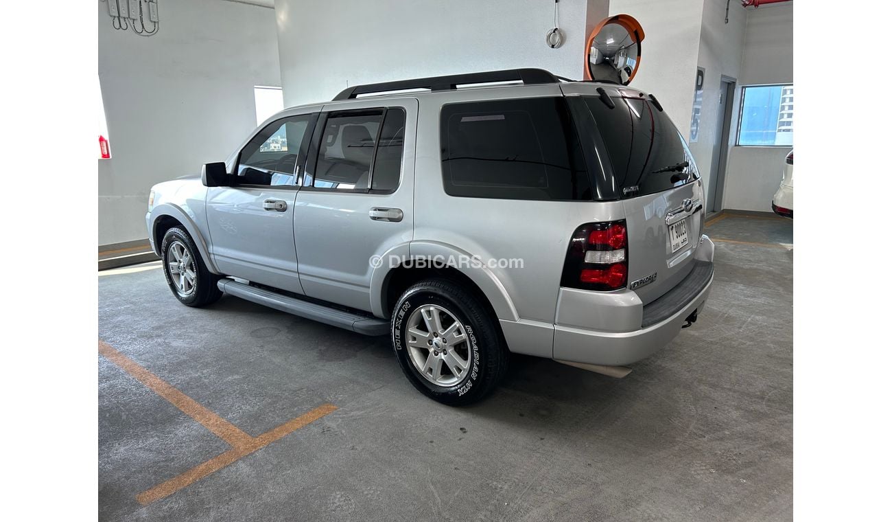 Ford Explorer XLT