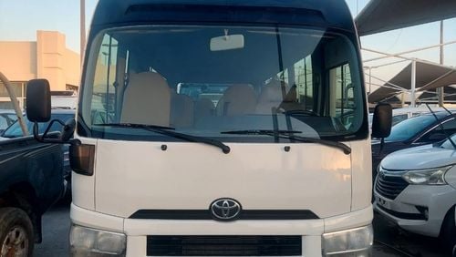 Toyota Coaster 4.2L DIESEL 23 SEATER MANUAL TRANSMISSION