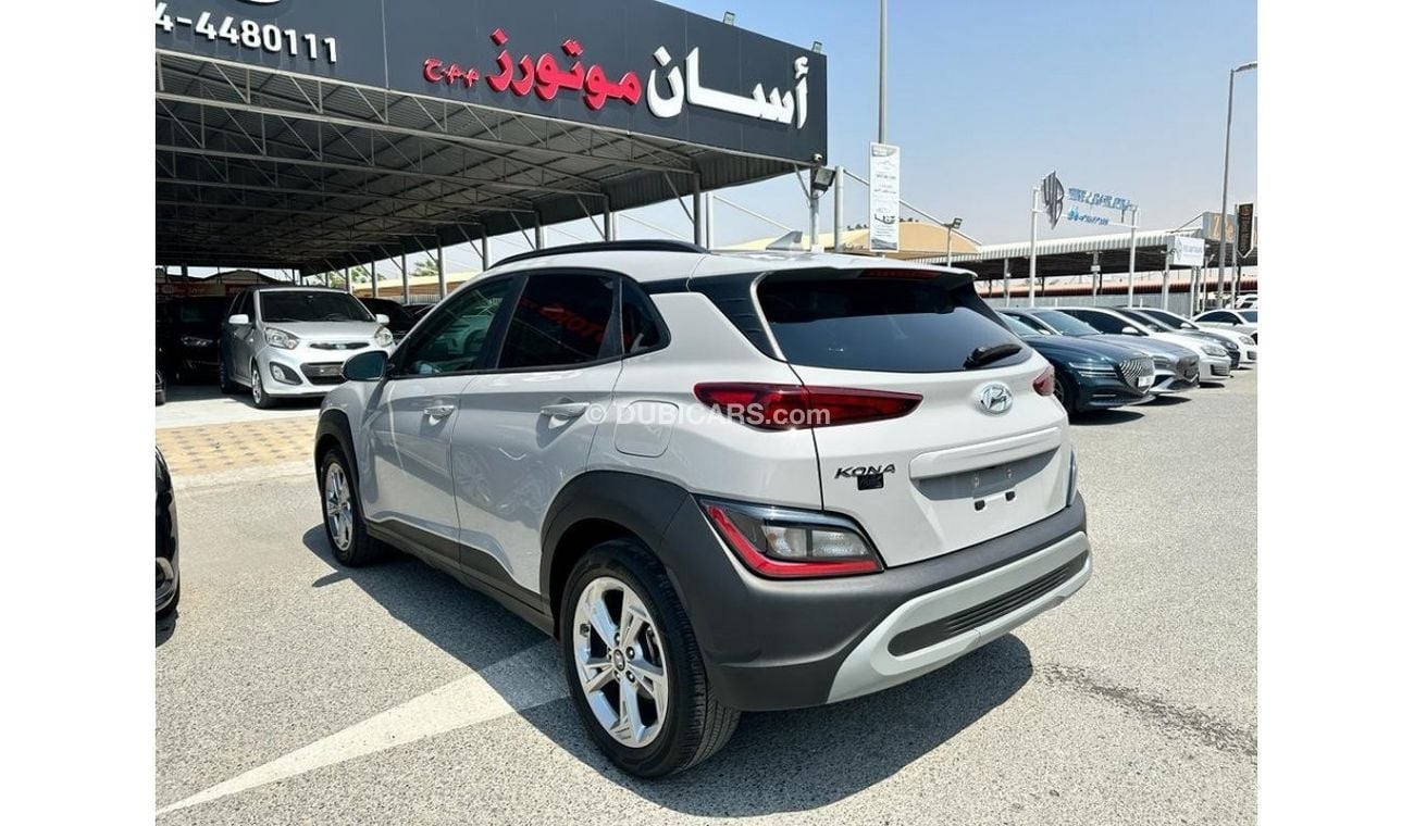 Hyundai Kona SEL