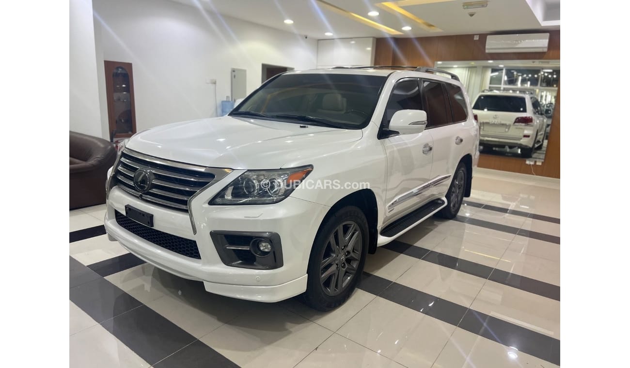 Lexus LX570 Platinum 5.7L