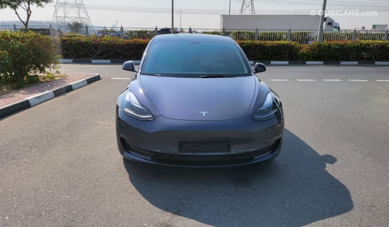 Used Tesla Model 3 Performance From GCC 2022 for sale in Dubai - 642275