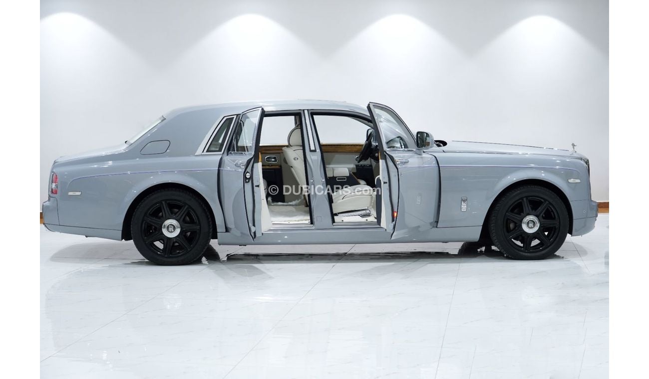 رولز رويس فانتوم Std 6.8L Sedan 2014 ROLLS ROYCE PHANTOM 61000 KM GCC