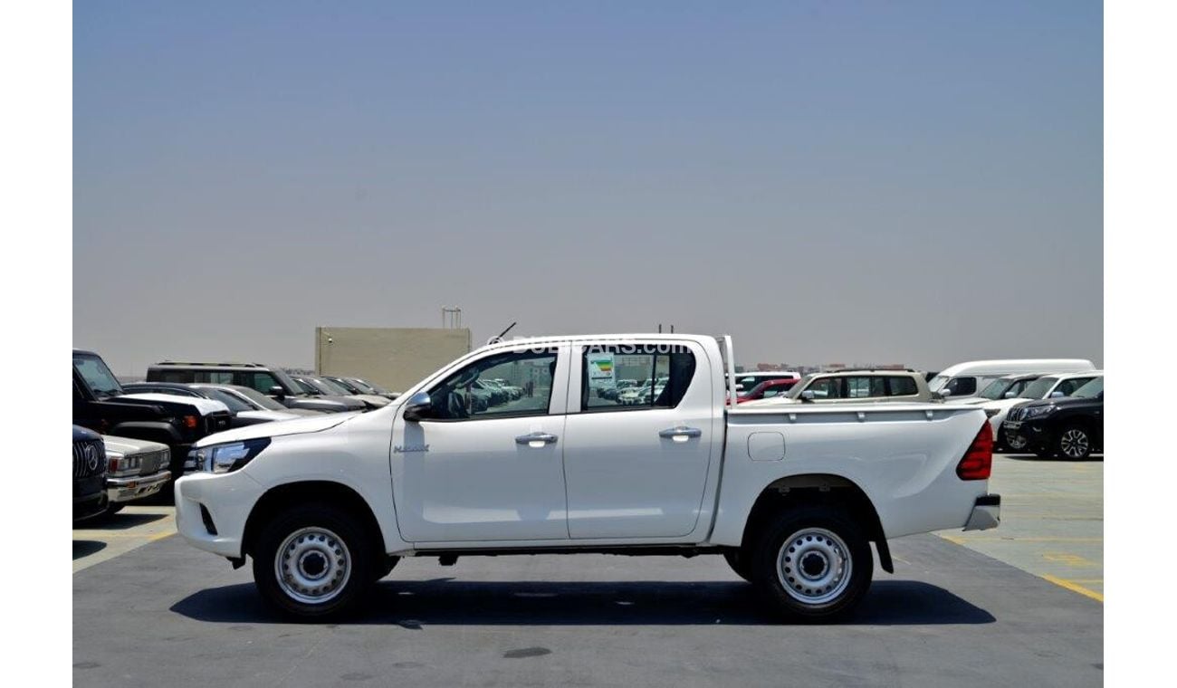 Toyota Hilux Double Cabin 2.4L Diesel Pickup Manual Transmission