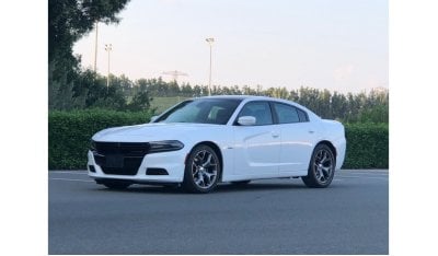 Dodge Charger R/T Road Track MODEL 2016 GCC CAR PERFECT CONDITION INSIDE AND OUTSIDE ORIGINAL PAINT