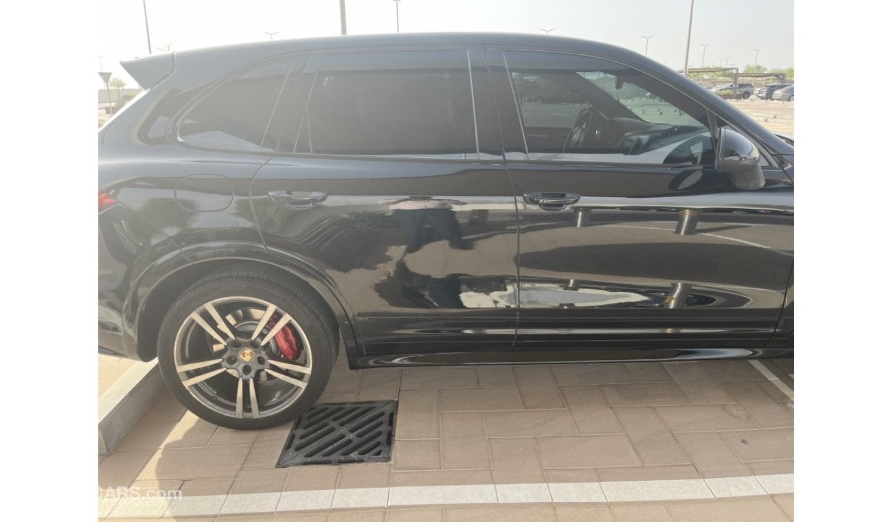 Porsche Cayenne Turbo