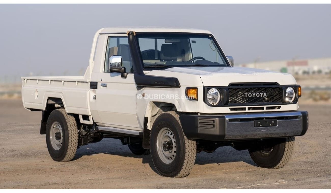 تويوتا لاند كروزر بيك آب (LHD) TOYOTA LAND CRUISER LC79SC 4.5D MT MY2024-WHITE