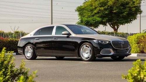 Mercedes-Benz S680 Maybach AWD Luxury Sedan/Germany. Local Registration +10%