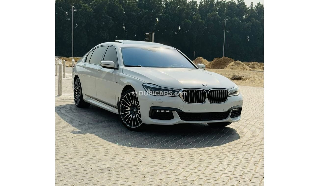 بي أم دبليو 750Li xDrive 4.4L (530 HP)