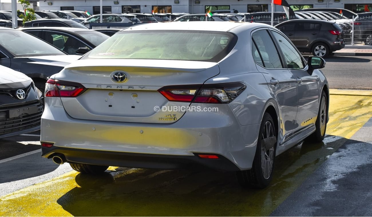 Toyota Camry GLE 2.5L Hybrid