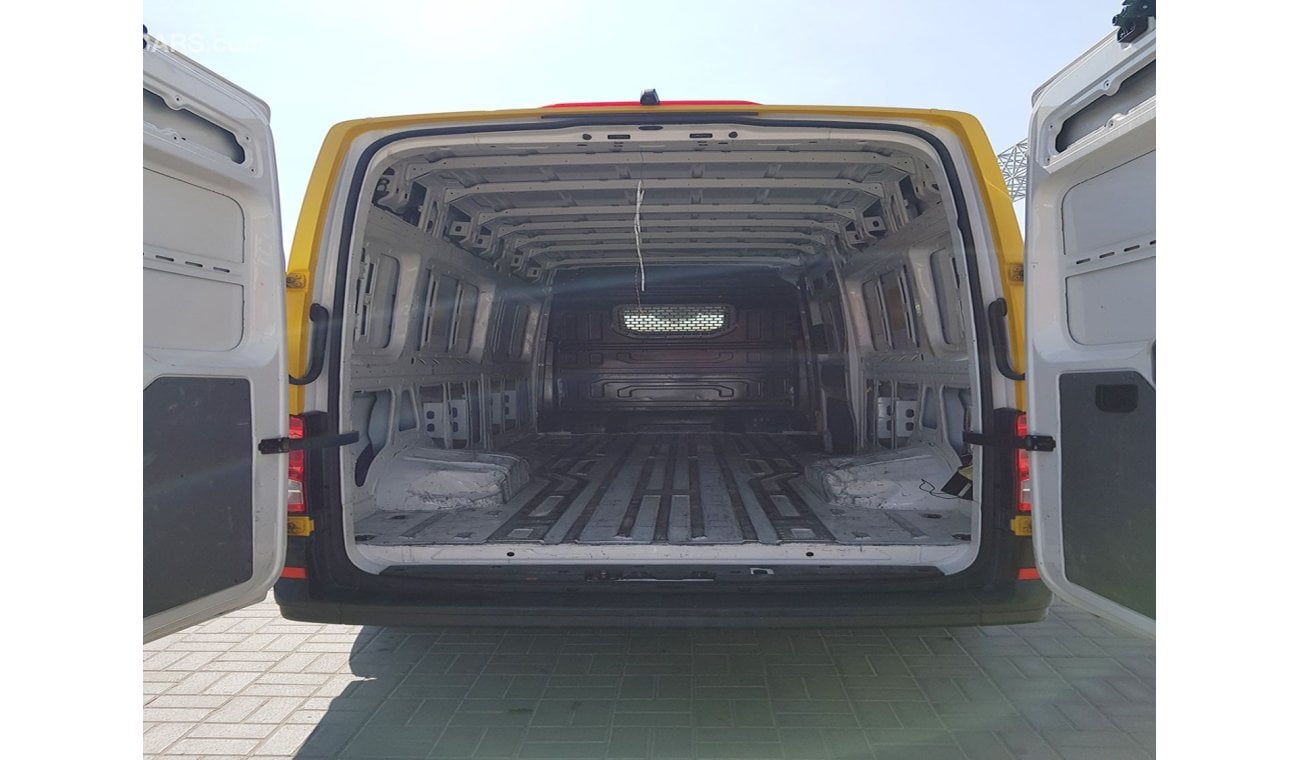 Volkswagen Crafter Volkswagen Crafter 2.0TDI (LWB) Manual 2019 Model GCC Specs With Full Service History In Perfect Con