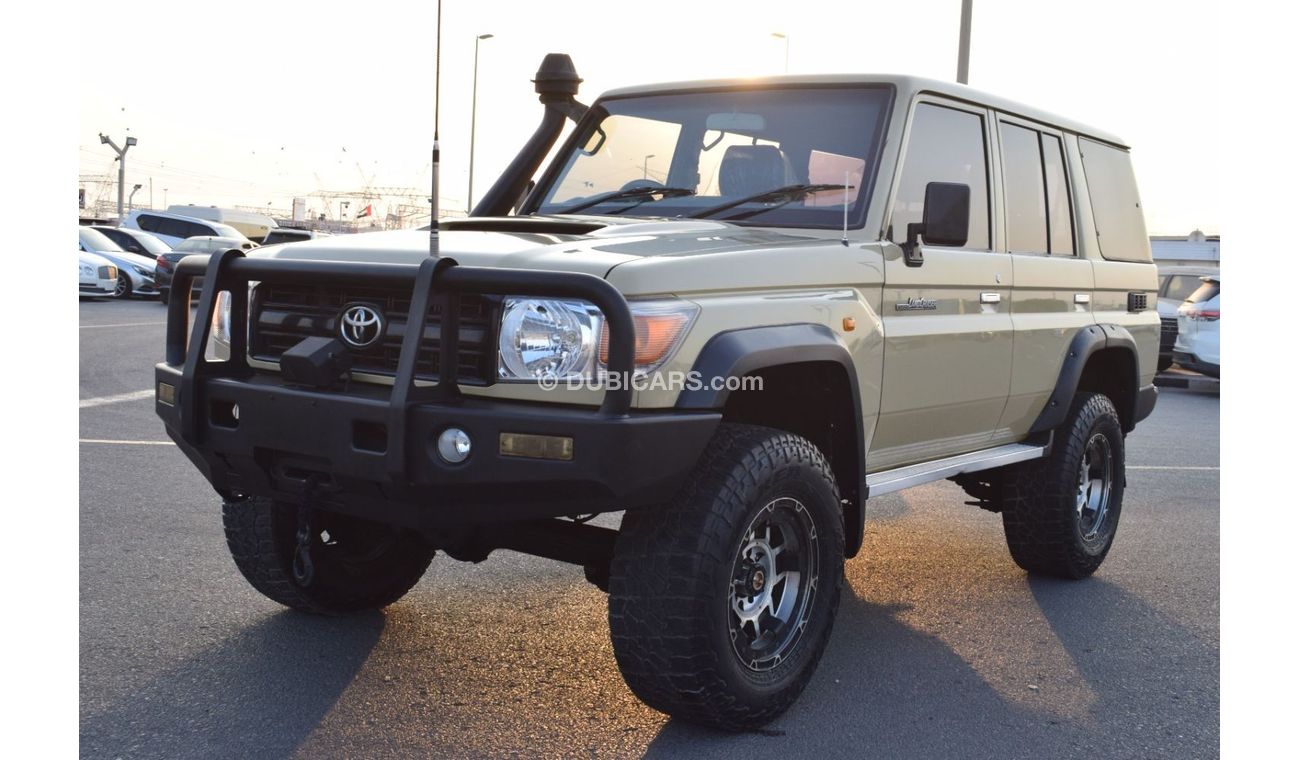 Toyota Land Cruiser Hard Top Toyota landcruise Hard Top 2016 Model Diesel Transmission. Manual Interior. Black 5 seater 4 Doors