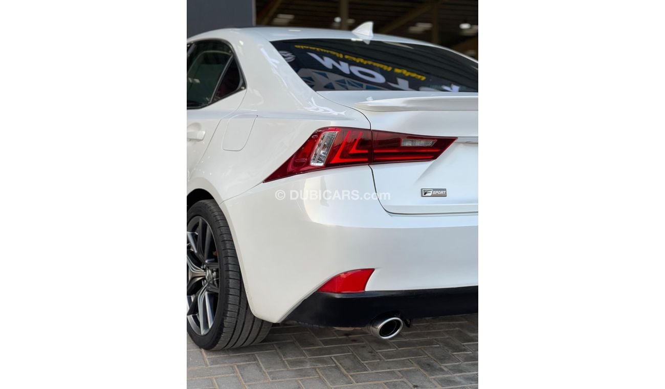 لكزس IS 250 Platinum 2.5L V6 2.5L / FULL OPTION / IN PERFECT CONDITION