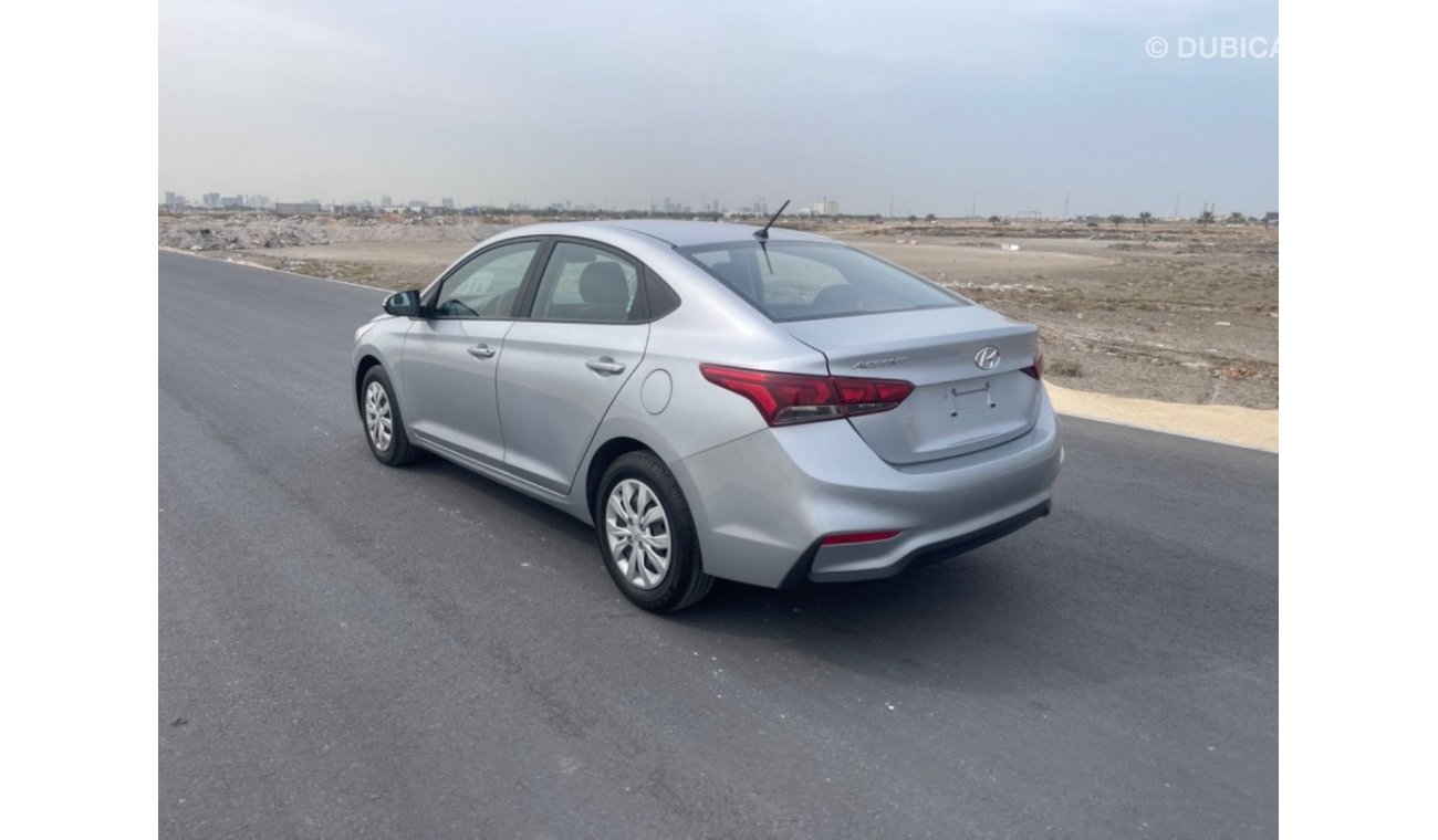 Hyundai Accent GL Banking facilities without the need for a first payment