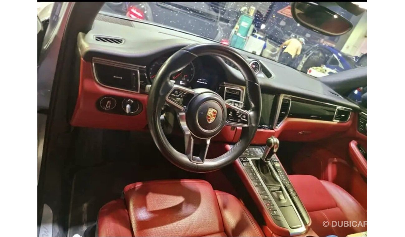 Porsche Macan Turbo