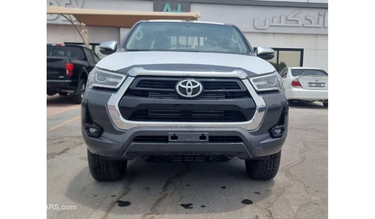 تويوتا هيلوكس TOYOTA HILUX 2.4L DIESEL 4x4 AUTOMATIC 2024