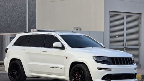 Jeep Grand Cherokee SRT8 6.4L JEEP GRAND CHEROKEE SRT V8 2015 GCC ORGINAL PAINT // ACCIDENT FREE // PERFECT CONDITION