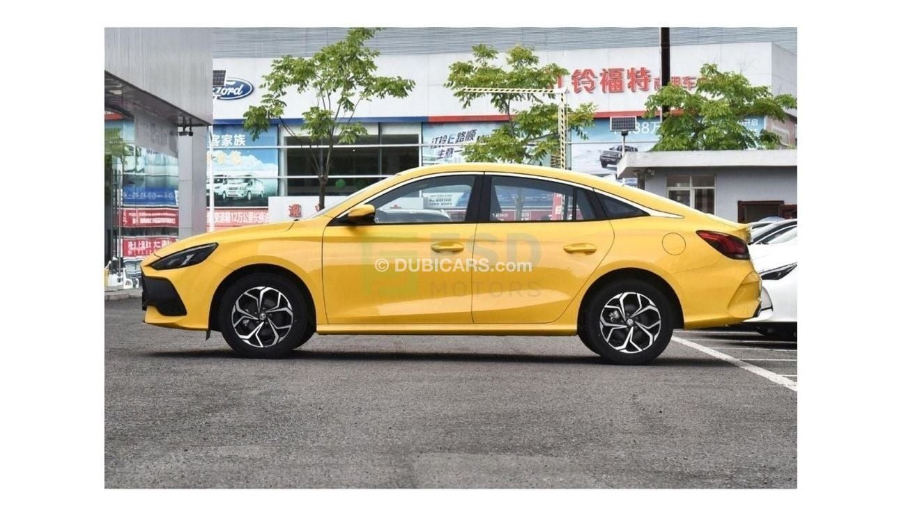 أم جي MG5 MG5 180DVVT 2WD Petrol CVT Youth Flagship MY-2023