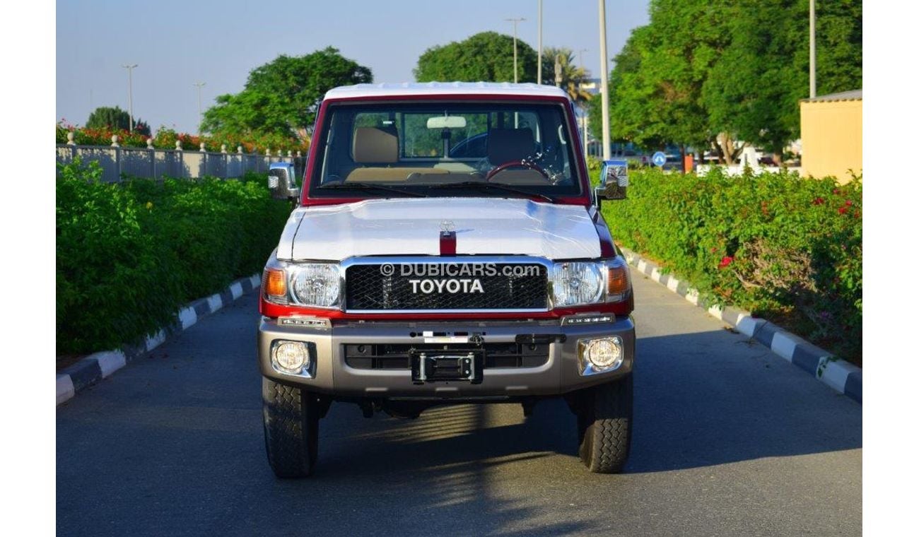 Toyota Land Cruiser 79 SC PUP LX-G V6 4.0L PETROL 4WD MT