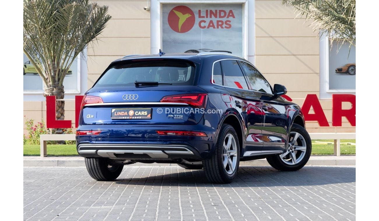 أودي Q5 45 TFSI Quattro 2.0L Audi Q5 45TFSI Quattro 2022 GCC under Agency Warranty and Service Contract with