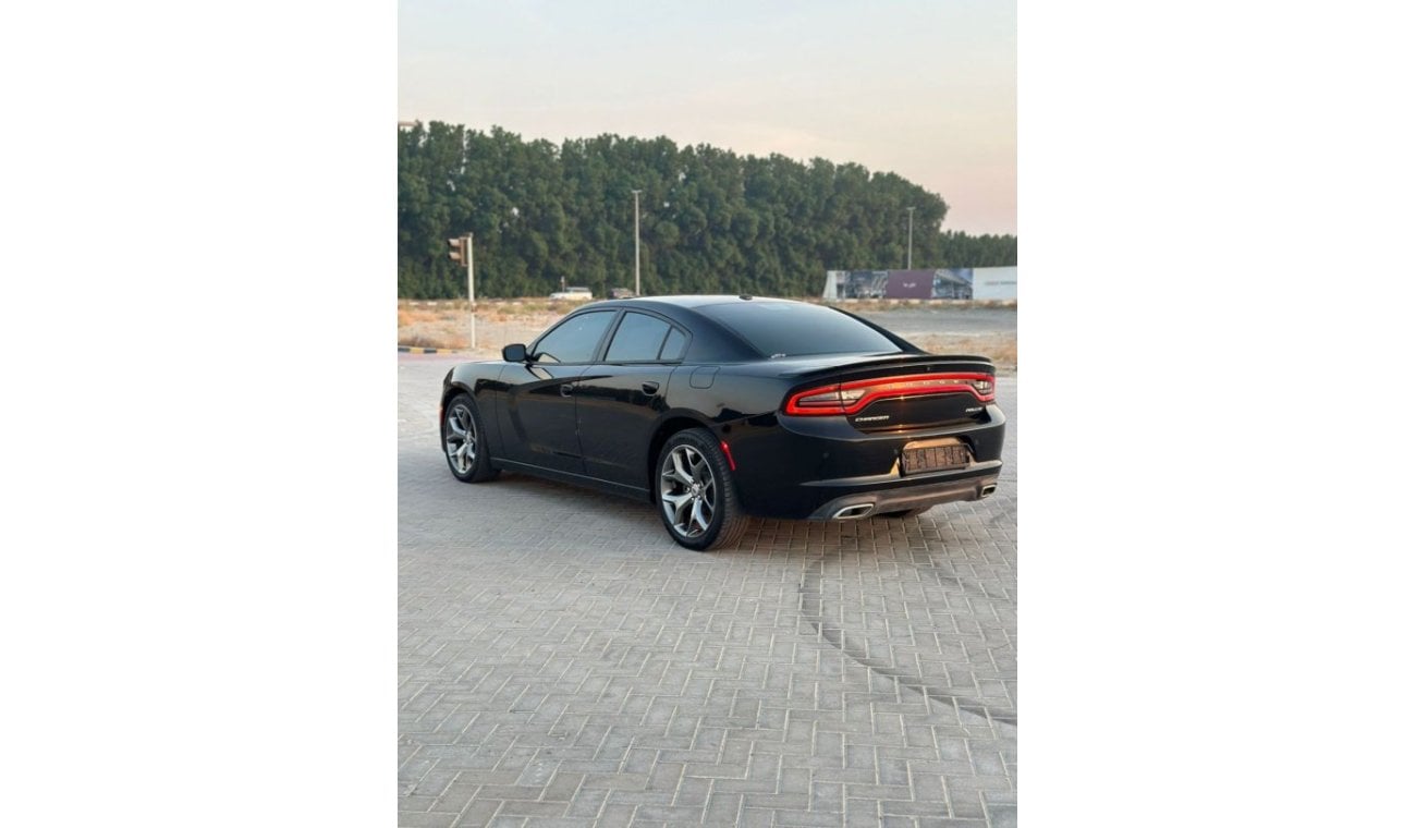 Dodge Charger SXT