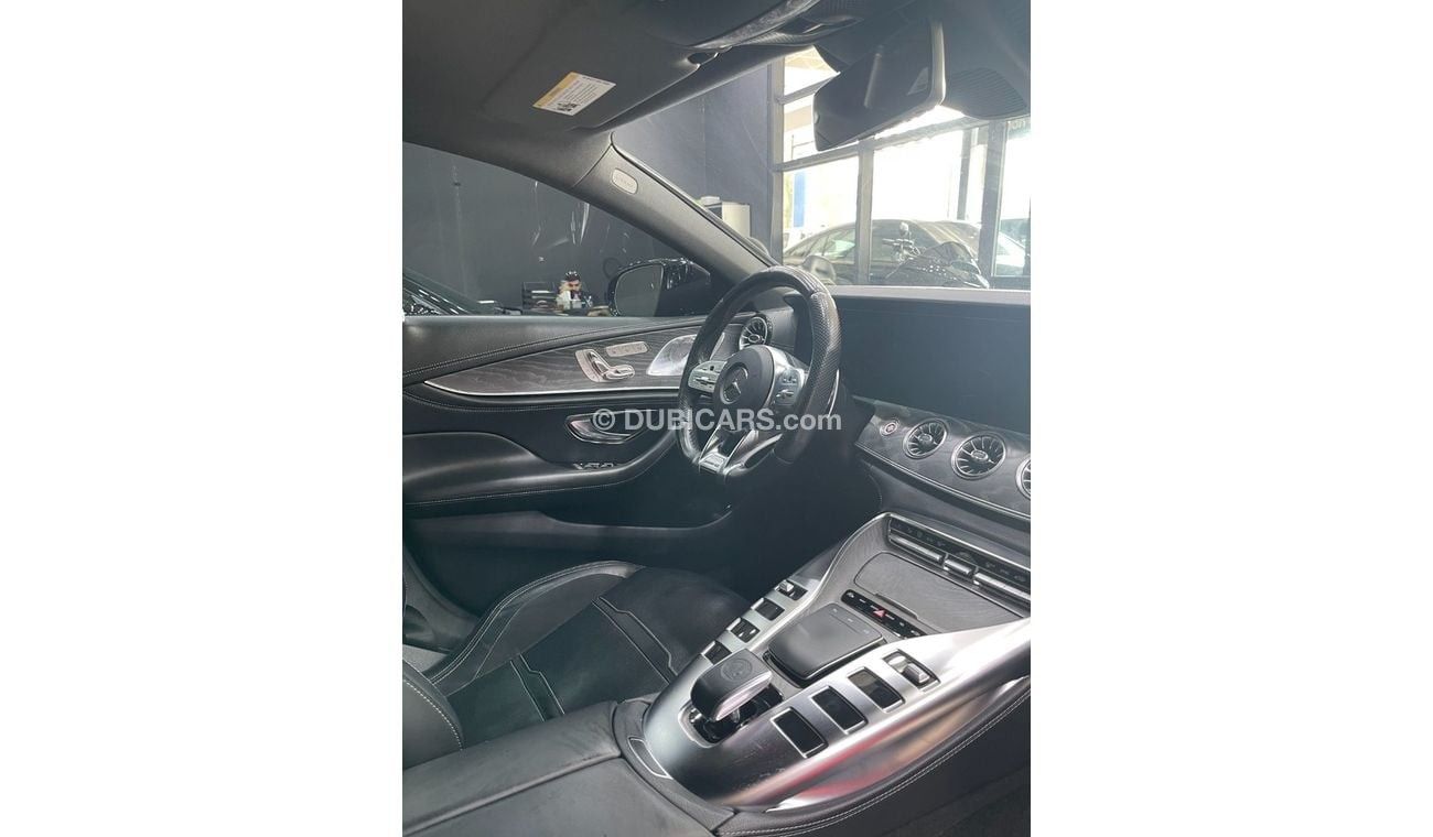 مرسيدس بنز جي تي 53 ايه ام جي MERCEDES GT53 AMG IN GREAT CONDITION