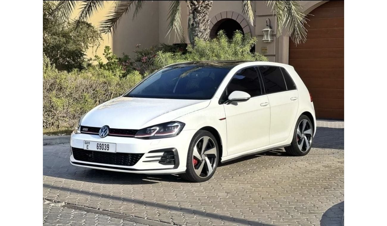 فولكس واجن جولف GTI Sport 2.0T