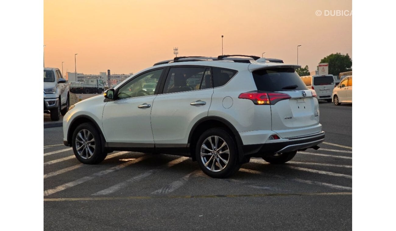 Toyota RAV4 2018 Model Limited hybrid engine 360 camera and Sunroof