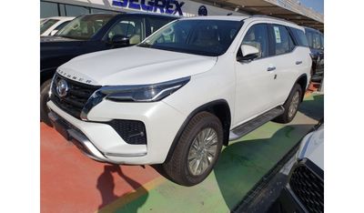 تويوتا فورتونر 2025YM Fortuner 4.0L gasolina V6 Full Equipo, camaras panoramicas, asientos ventilados, monitores et