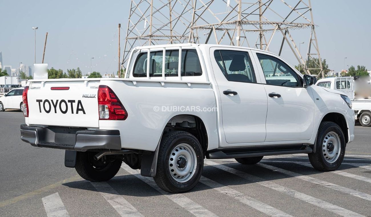 Toyota Hilux Toyota hilux 2.4L DIESEL basic option MY2204