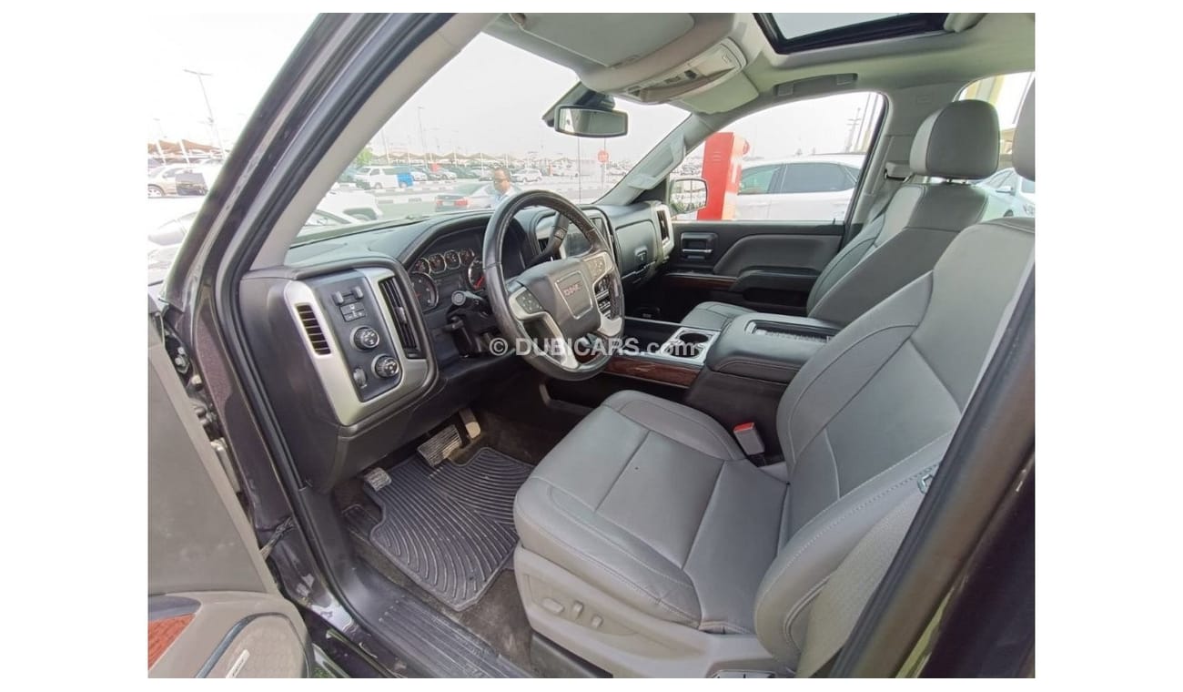 GMC Sierra 1500 SLT The car is very good, in perfect condition, looks clean from the outside without any accide