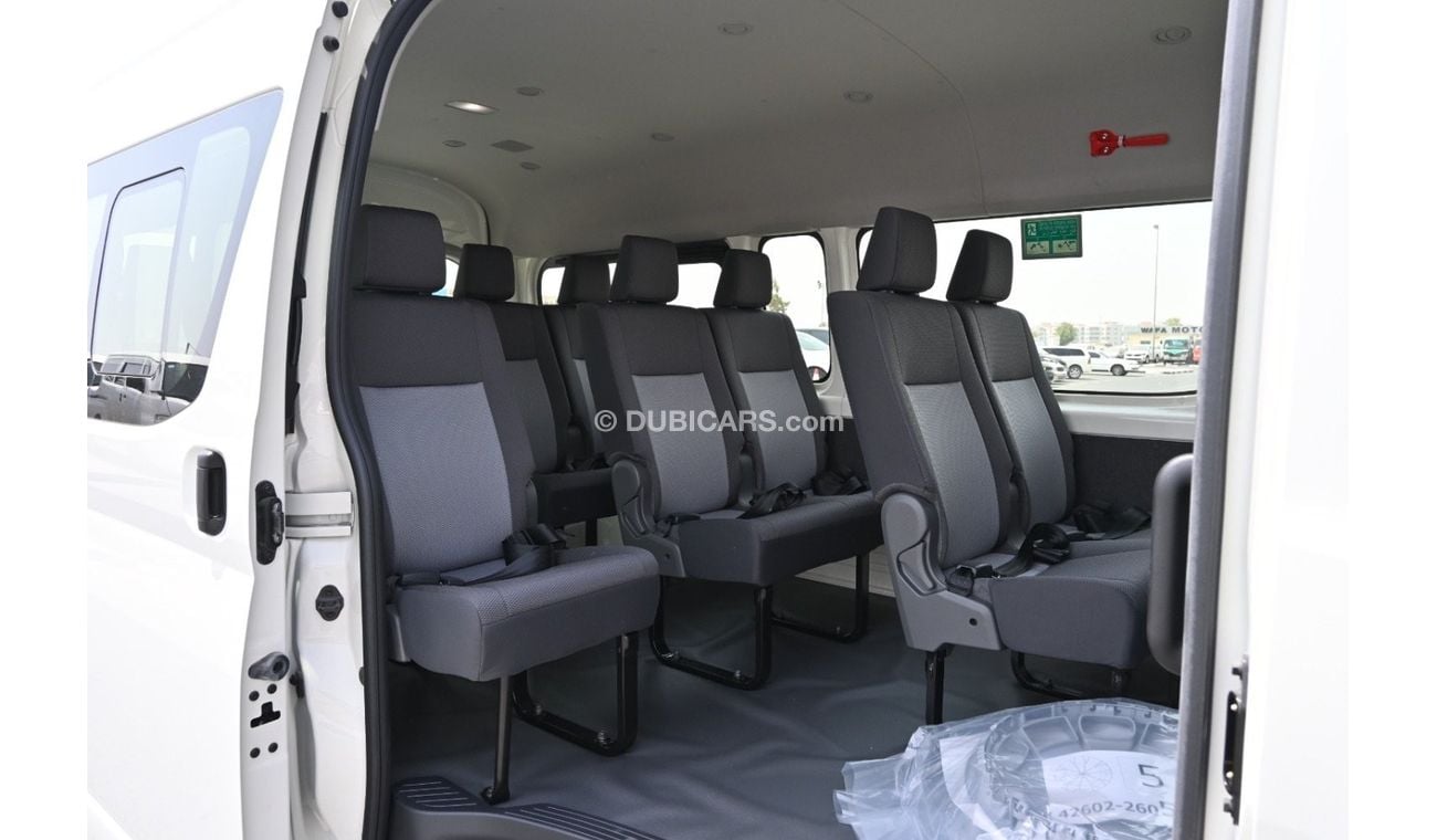 New Toyota Hiace passengers - 3.5L G 2023 for sale in Dubai - 633311