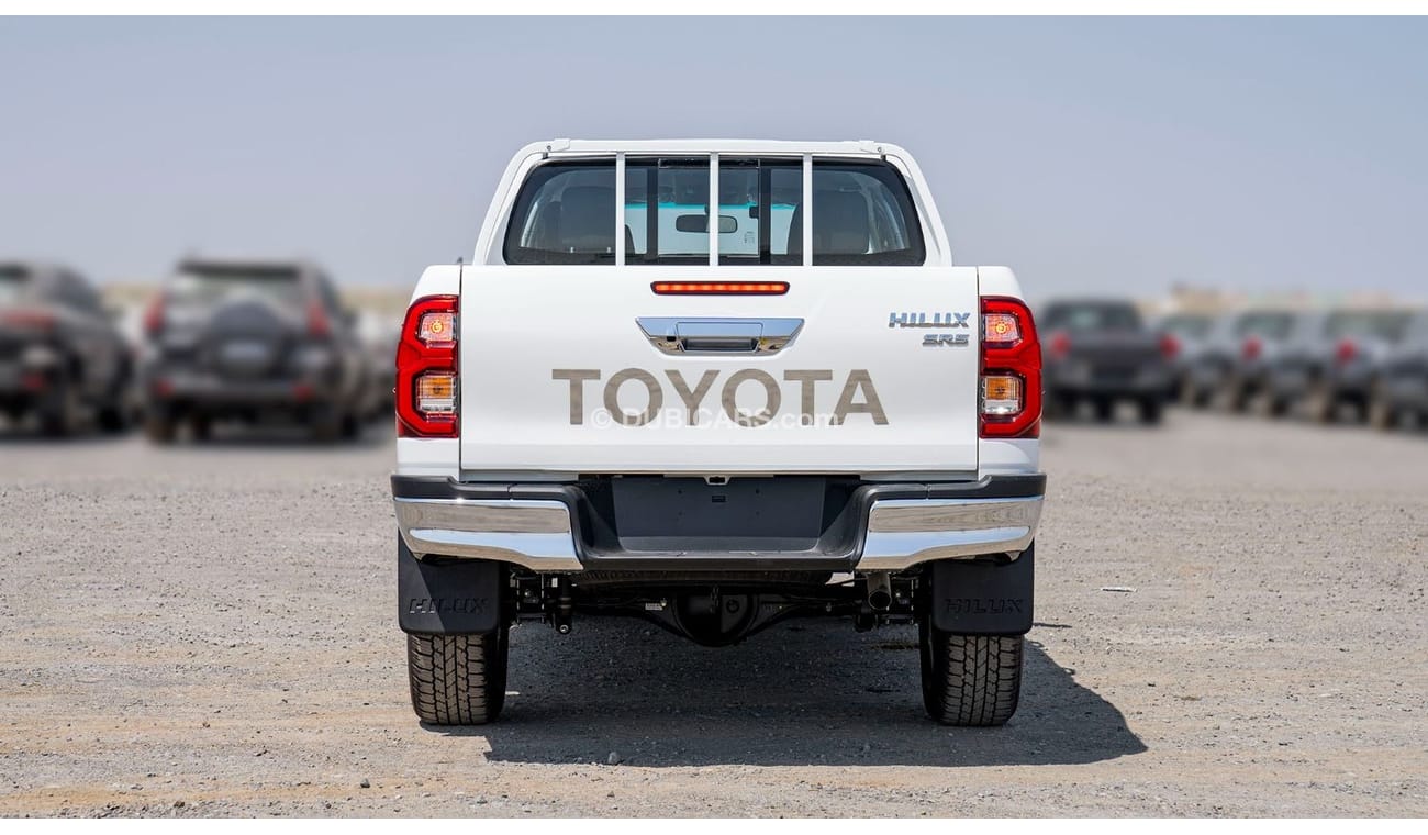 تويوتا هيلوكس Toyota Hilux 2.4L Diesel AT Full option MY2024