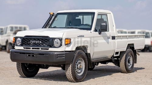 Toyota Land Cruiser Pick Up LC79SC 4.2L DIESEL: DIFF LOCK, POWER WINDOWS, NEW SHAPE (EXPORT ONLY)