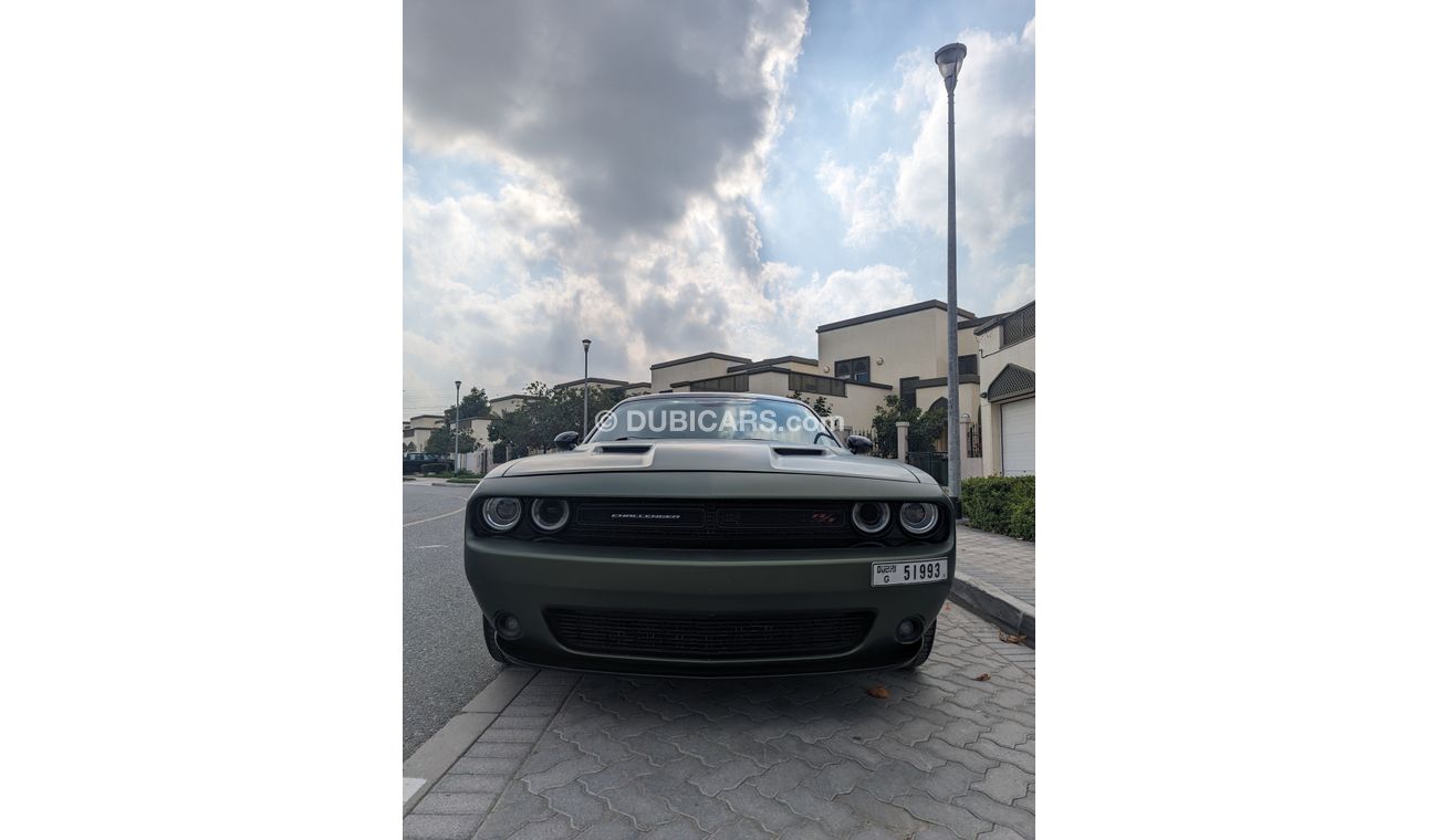 Dodge Challenger