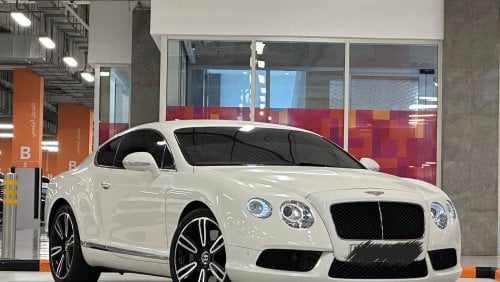 بنتلي كونتيننتال جي تي BENTLEY CONTINWNTAL GT 2015 GCC // PERFECT CONDITION // LOW MILEAG