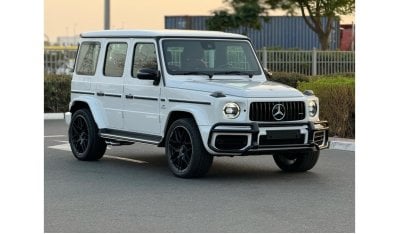 Mercedes-Benz G 63 AMG Premium + GCC SPEC UNDER WARRANTY AND SERVICE