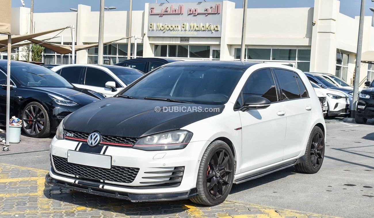 Volkswagen Golf GTI