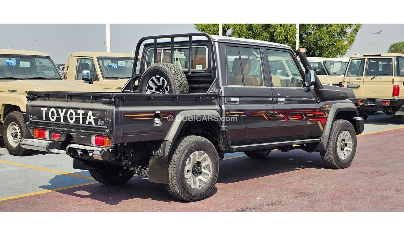 Toyota Land Cruiser Pick Up LC79 D/C 2.8 T/DSL LX-Z A/T Turbo Diesel A/T 4WD-ELECTRIC WINCH-DIFFLOCK-LEATHER SEATS-COOL BOX