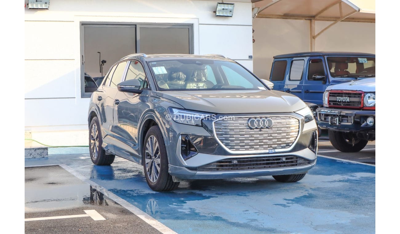 أودي Q4 Audi Q4 e-Tron 2024 model