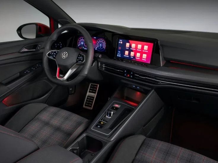 Volkswagen Golf GTI interior - Cockpit