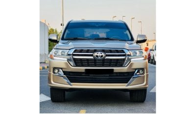 تويوتا لاند كروزر Toyota Land Cruiser 2011 GXR v6 with 2021 body kit