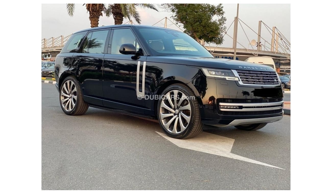 Land Rover Range Rover GCC SPEC UNDER WARRANTY AND SERVICE