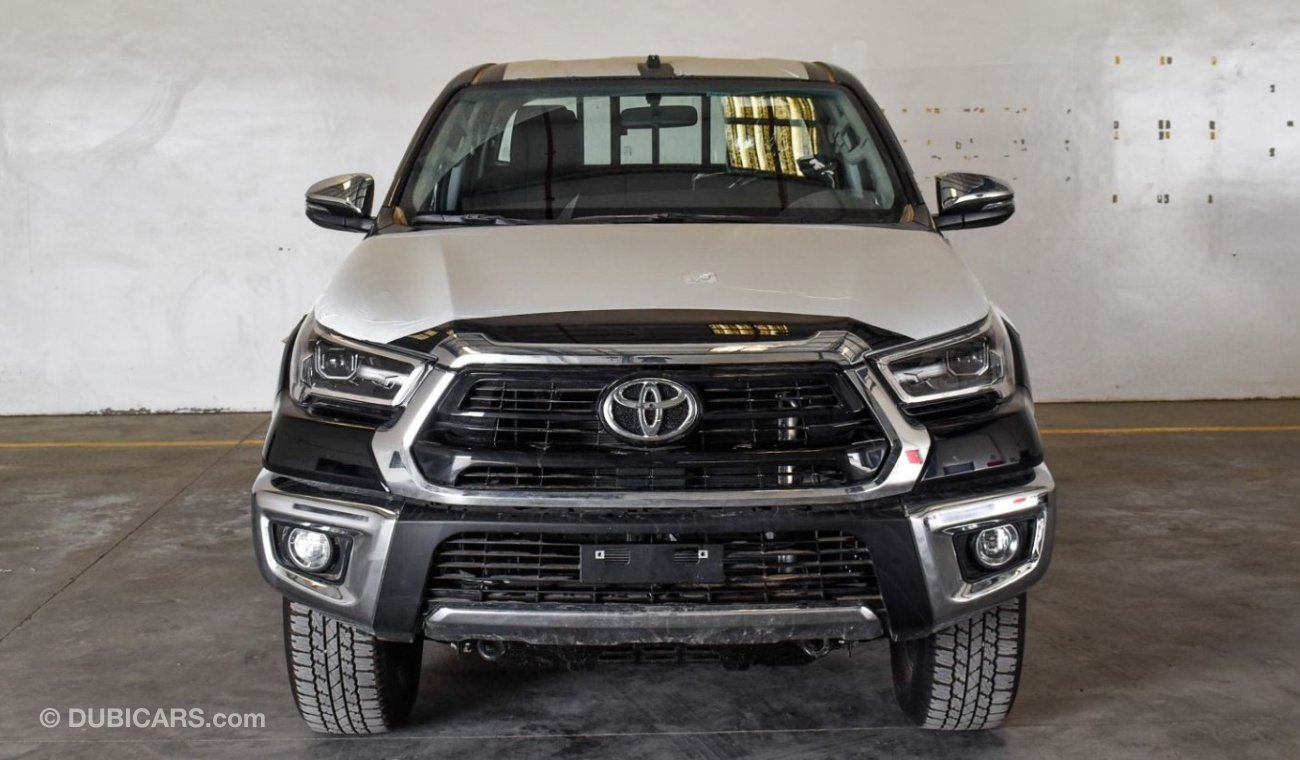 تويوتا هيلوكس 2023 Toyota Hilux 4x4 Double Cab 2.7L HI SR5 Petrol AT | Wooden Dash | Black inside black - Export O