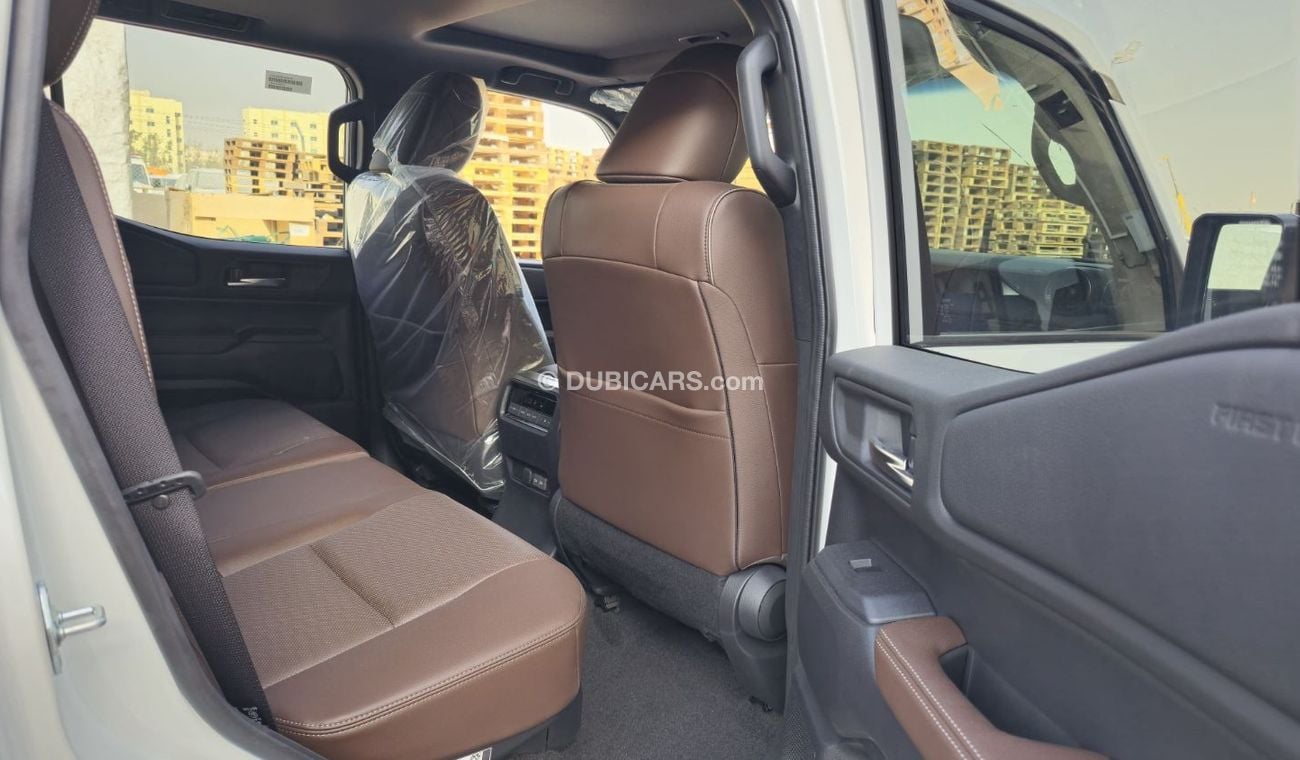 تويوتا برادو LC250 2.8L DIESEL FIRST EDITION FULL OPTION  7  SEATER