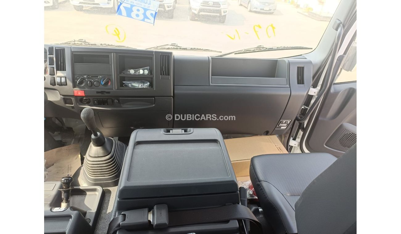 Isuzu FVR Isuzu FVR Pick Up truck , Model 2025 , Euro 5 GCC Specs