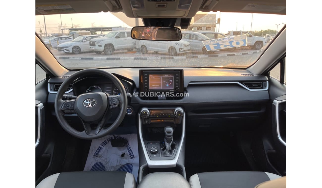 تويوتا راف ٤ 2020  TOYOTA RAV4 XLE HYBRID 4x4 IMPORTED FROM USA