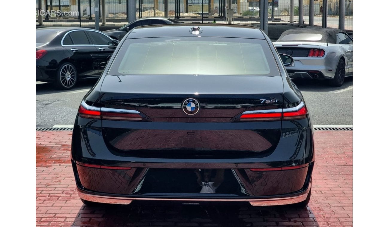 بي أم دبليو 735 i Pure Excellence 2025 Warranty & service GCC