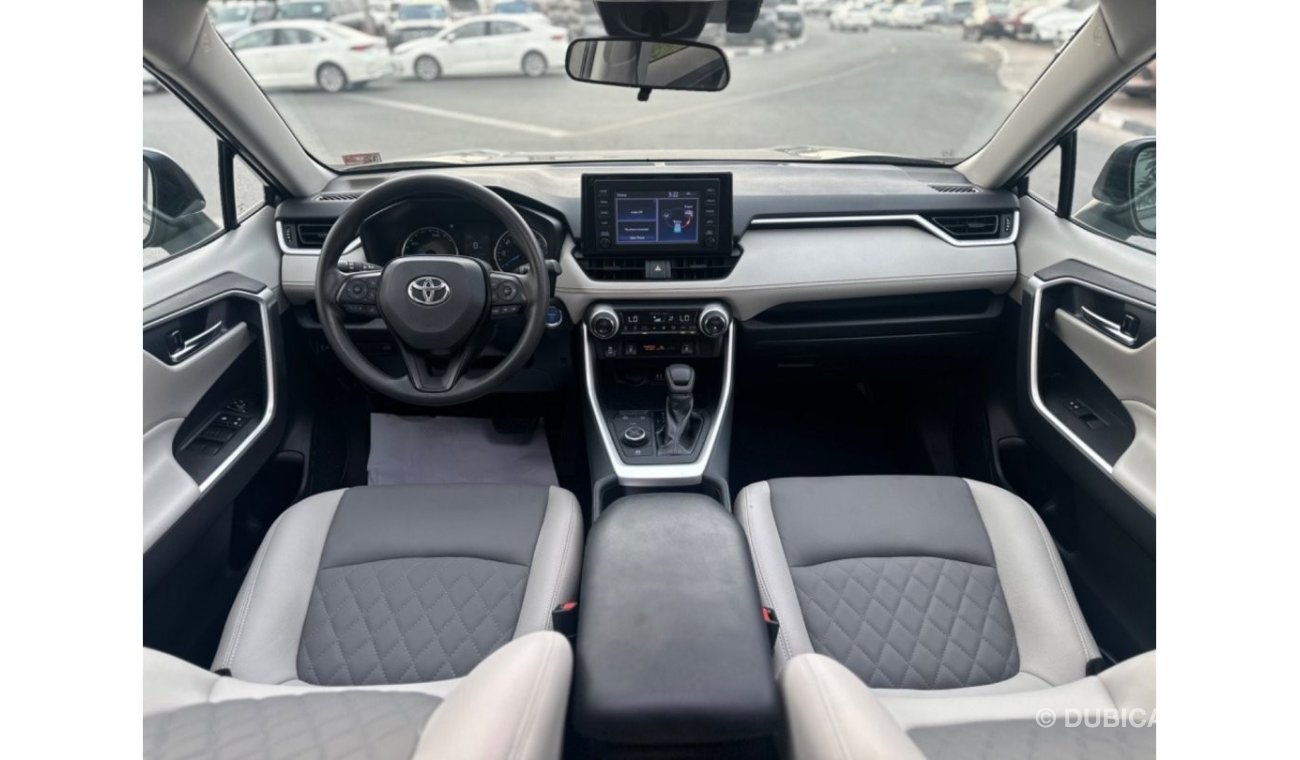 Toyota RAV4 TOYOTA RAV4 Hybrid XLE