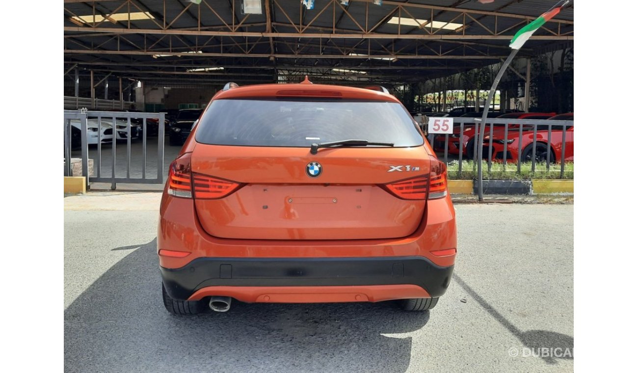 BMW X1 xDrive 18i Sport Line Bmw x1d 2015 full option